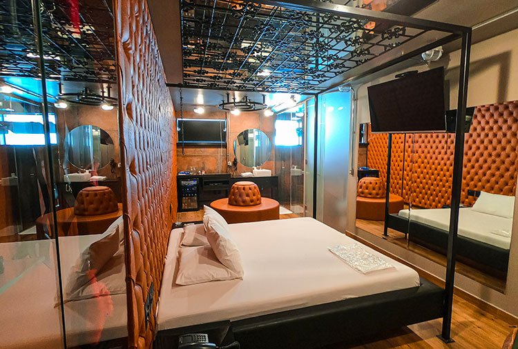 Motel Cavalo Branco - Suíte Luxo