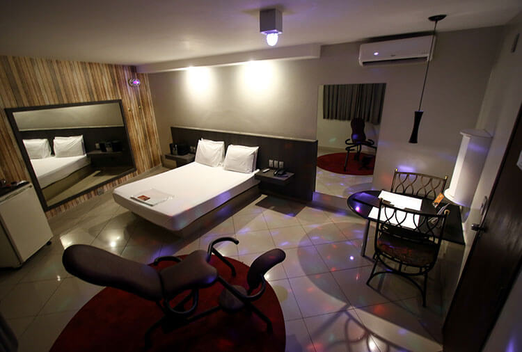 Motel Cavalo Branco - Suíte Luxo Luxo