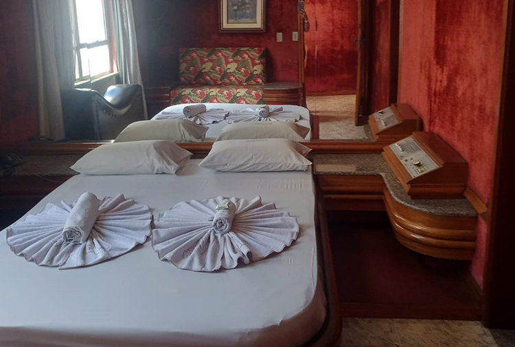 Motel Arco Íris - Apartamento Especial