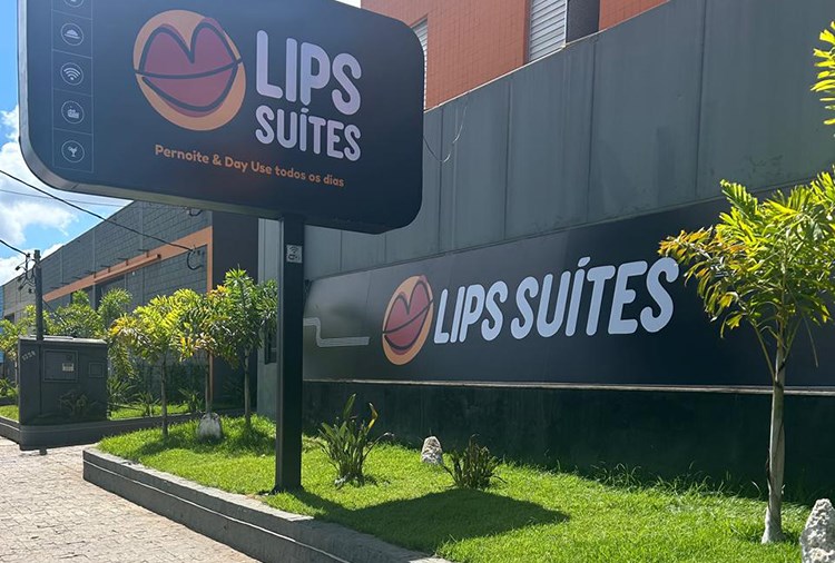 Lips Motel 5 - B. Arvoredo - fachada