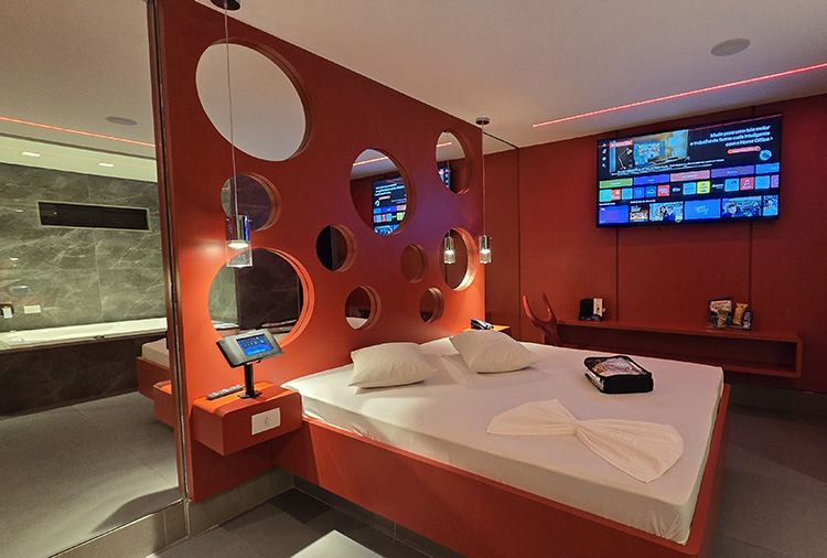 Champagne Motel - Suíte Master com Hidro