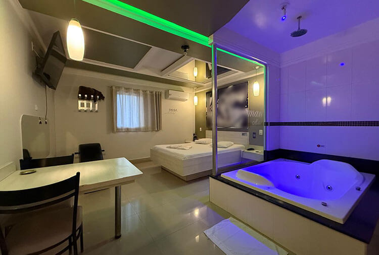Motel Charisman - Suíte Glass