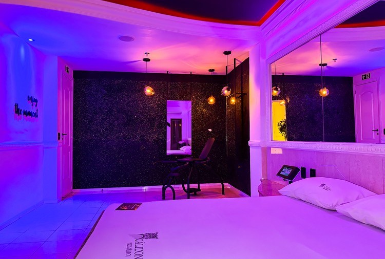 Motel Cálidon - Suíte Super Luxo Nyx 110