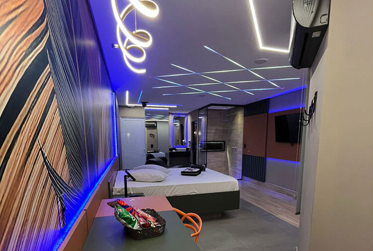 Faru's Motel - Suíte Diamond