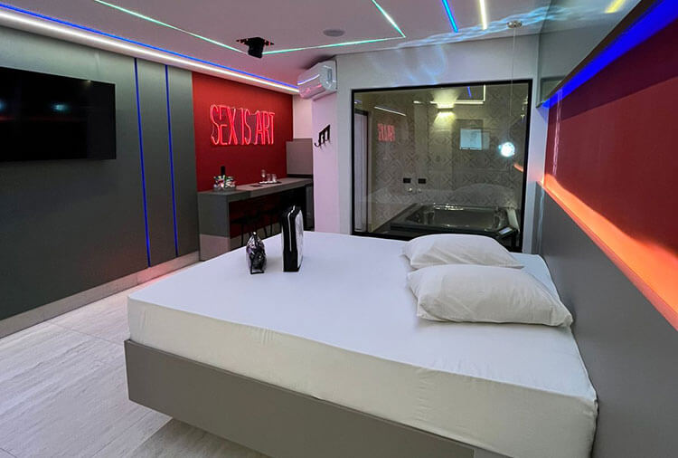 Faru's Motel - Suíte Império