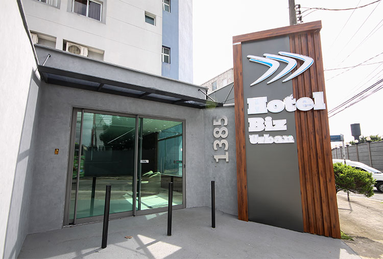 imagem fachada do motel