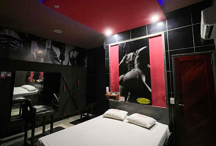 Motel Emoções - Jacarecanga - Suíte Fetiche