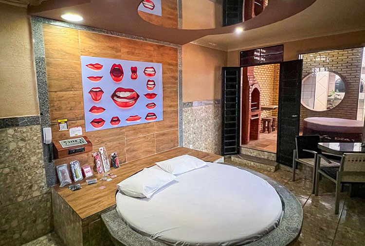 Motel Emoções - Jacarecanga - Suíte Duplex