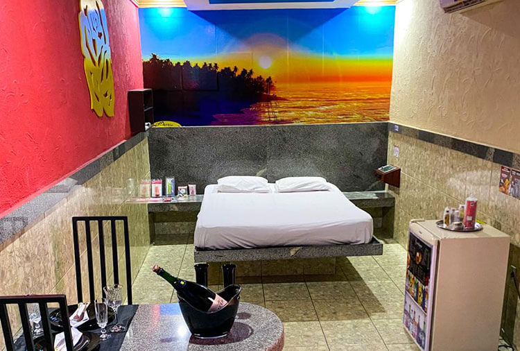 Motel Emoções - Jacarecanga - Suíte Praia