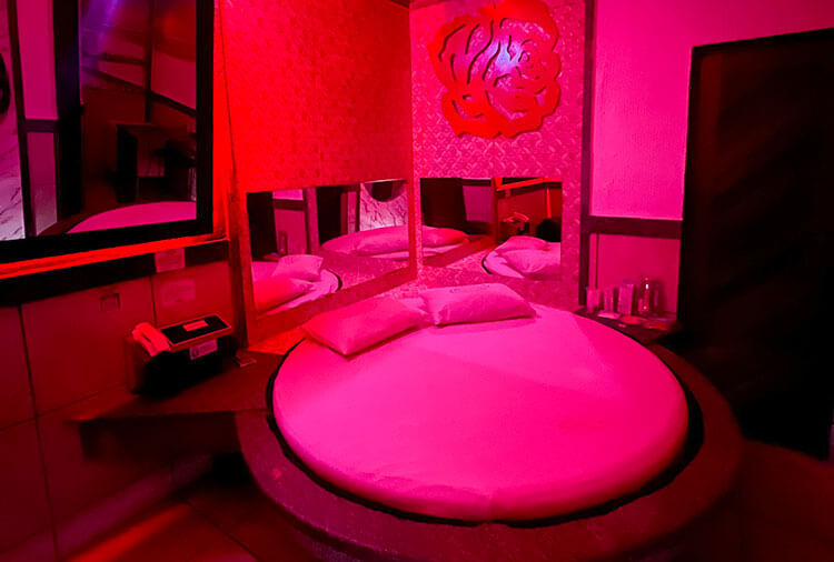 Motel Emoções - Mondubim - Suíte Praia