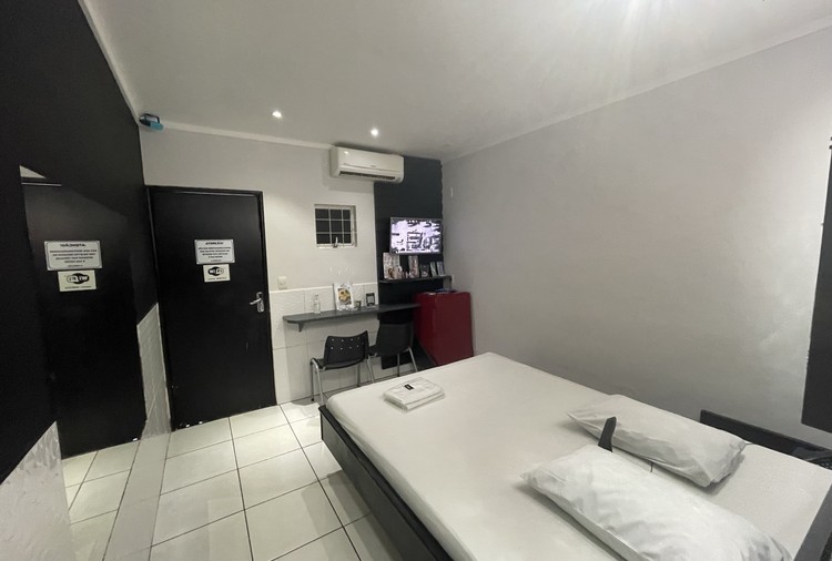 Le Jardam Motel - Suíte Luxo Especial