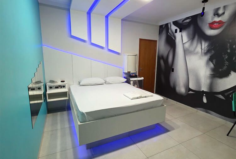 Enigma Motel - Suíte Enigma