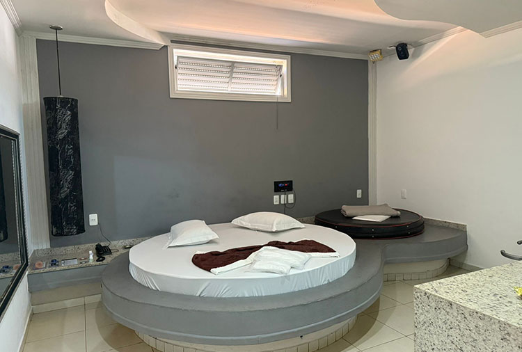 Motel Vertuno Carmópolis - Suíte Presidencial 