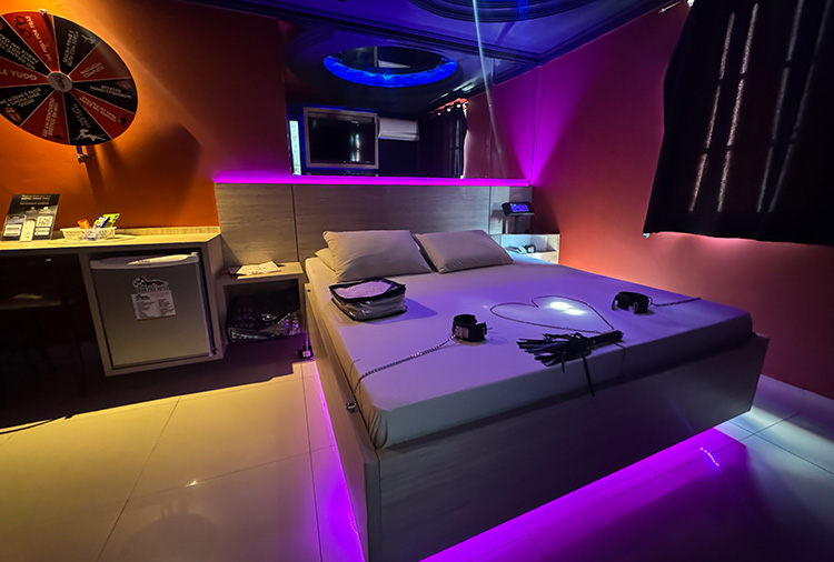 Motel Grand Prix - Suíte Night