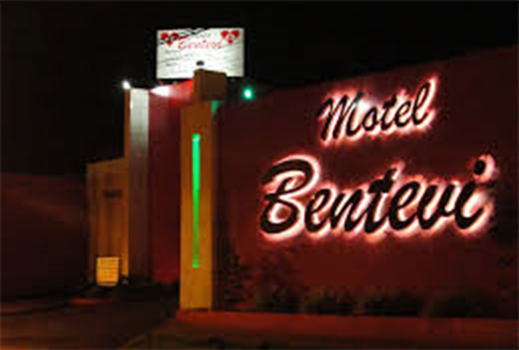 Motel Bentevi - fachada