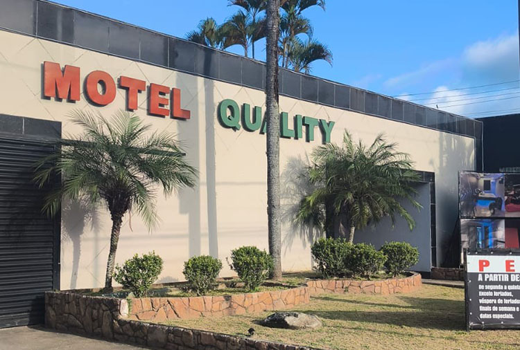 Quality Motel - fachada