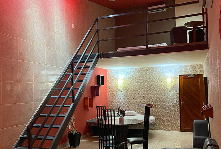 Motel Emoções - Fátima - Suíte Duplex