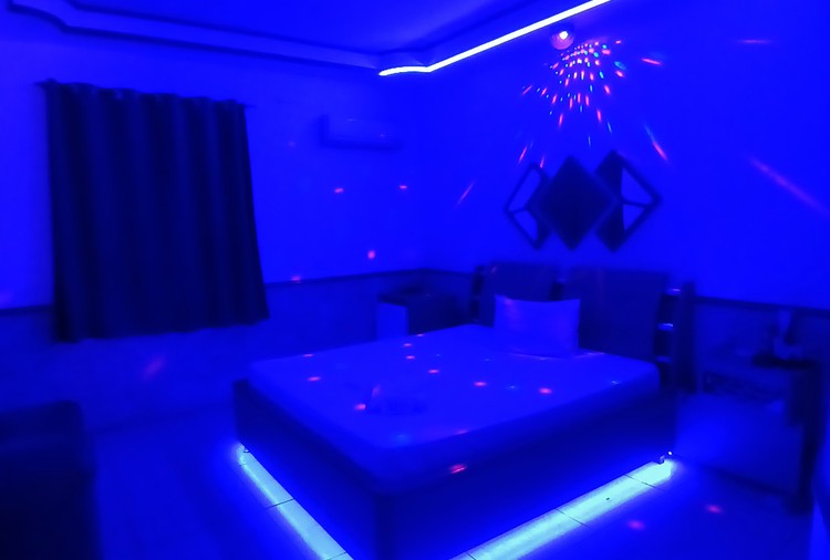 Motel Encontros - Suíte Extra Luxo