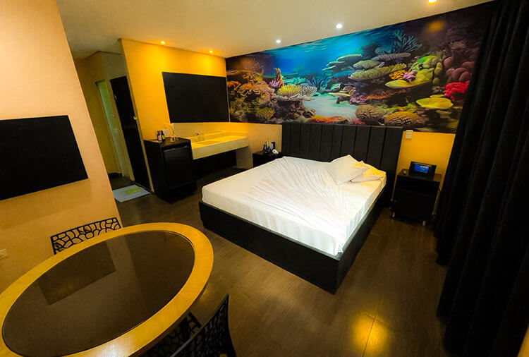 Motel Yellow - Suíte Lisboa