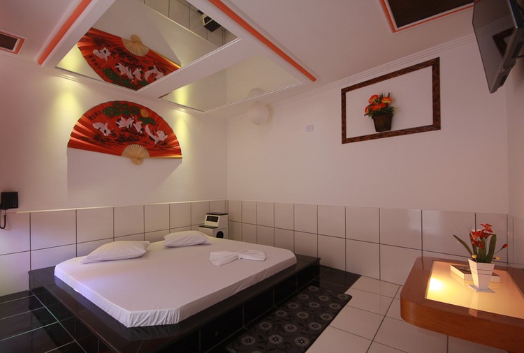 Kingite Hotel - Suíte Oriental Ofurô