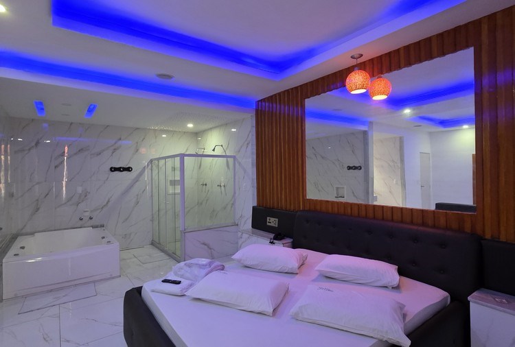 Hotel Emoções - Suíte Mania