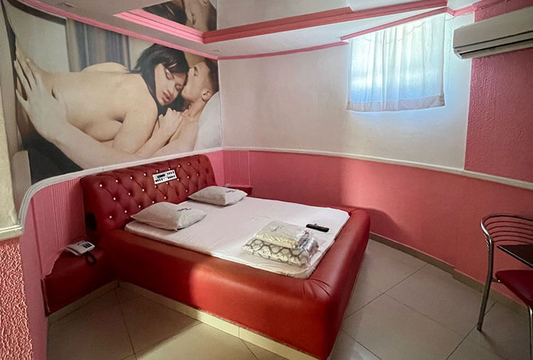 Delirios Motel