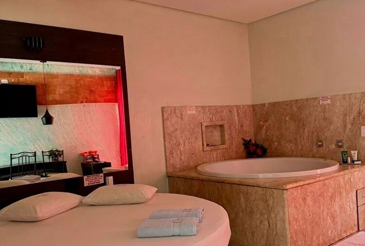 Motel Talismã - Suíte Luxo