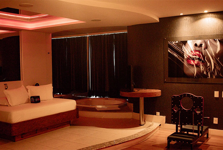 Nantai Motel - Suíte Vesúvio com Guilhotina