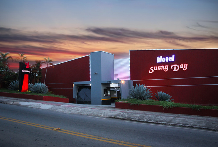 Sunny Day - Betim - fachada