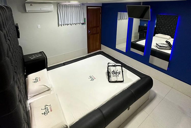 Baby Motel